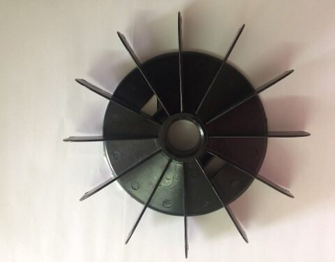 Ventilador Para Motor Eberle 132 Furo Pequeno 29mm